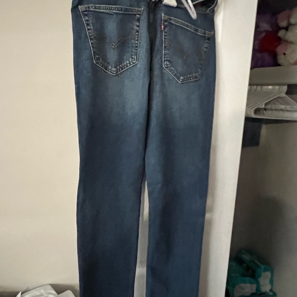 Men’s Levi Jeans Size 28x32